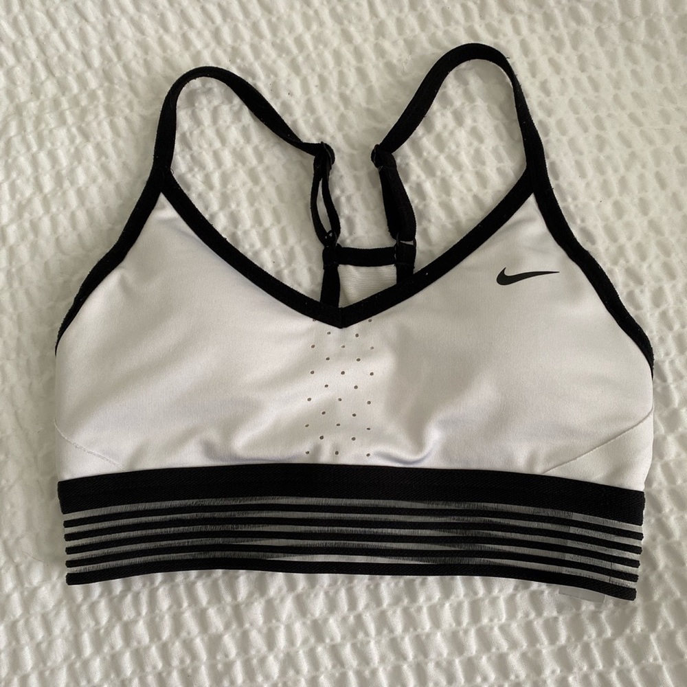 Nike XS white sports bra